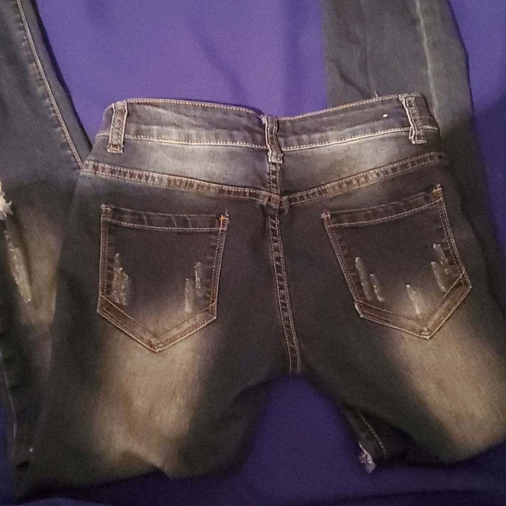 Jeans - Picture 3 of 4